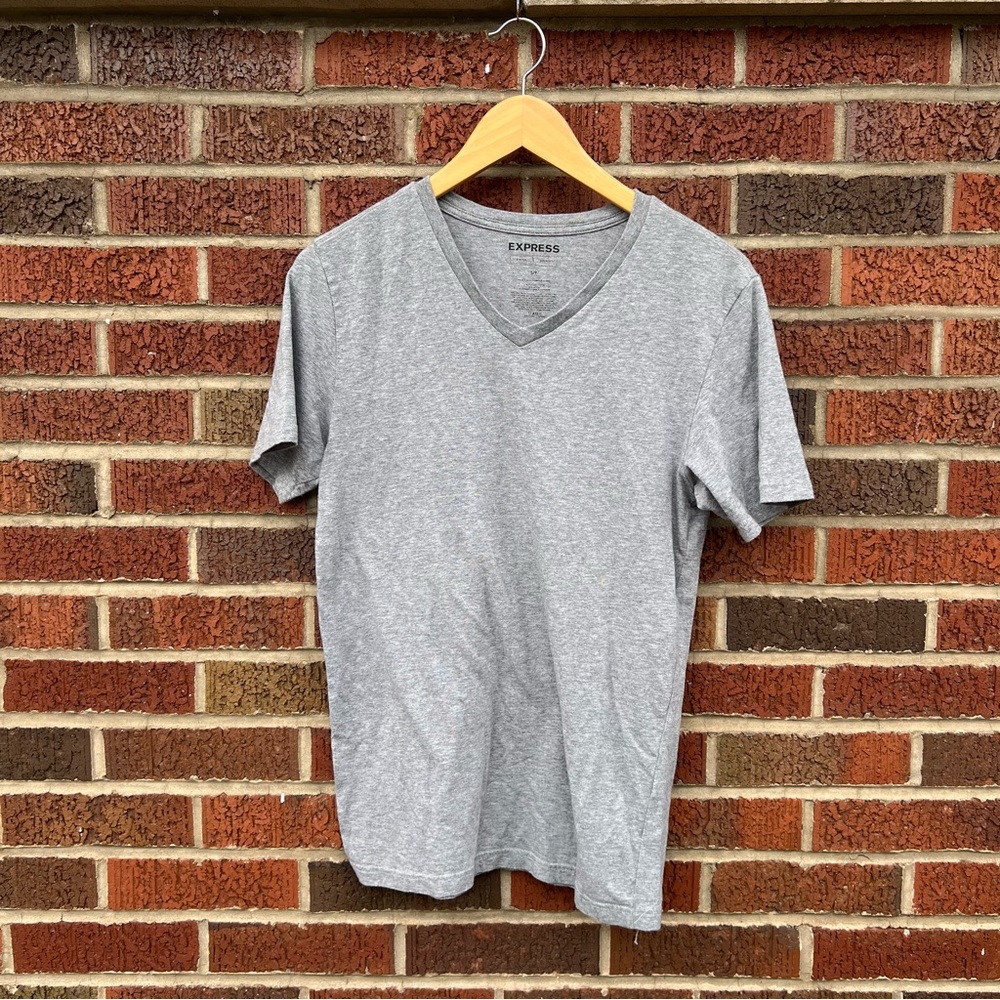 Express Gray V Neck Short Sleeve Tee Shirt